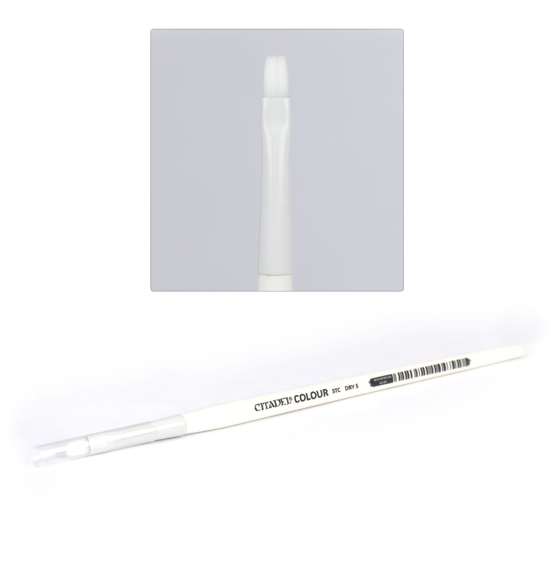 STC Small Dry Brush - Achieve Radiant Skin with Precision Brushing